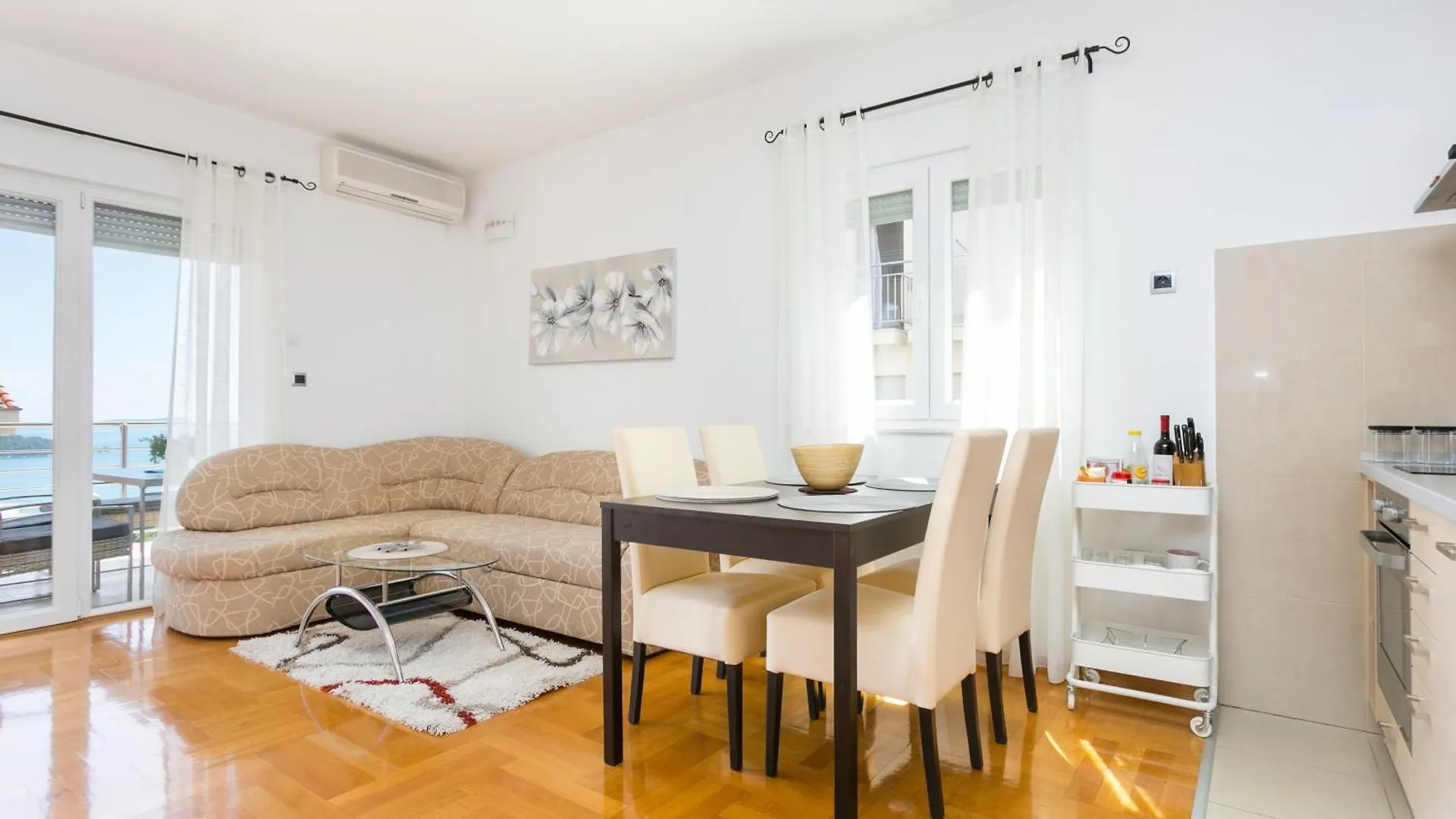 Apartments With A Parking Space Seget Donji, Trogir - 21374